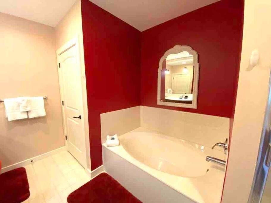 Luxury In Golfer's Paradise Apartment St. Augustine