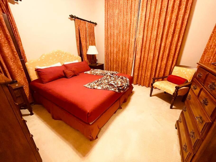 Apartment Luxury In Golfer's Paradise *
